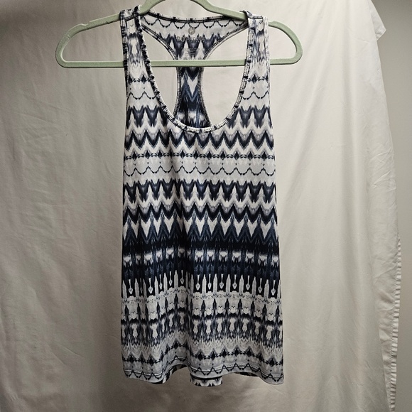 90 Degree By Reflex Tops - 3for$25 blue grey printed workout tank top athletic 90 degrees racerback scoop L